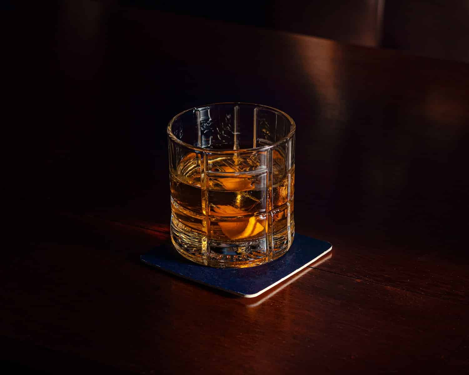 histoire du whisky - verre